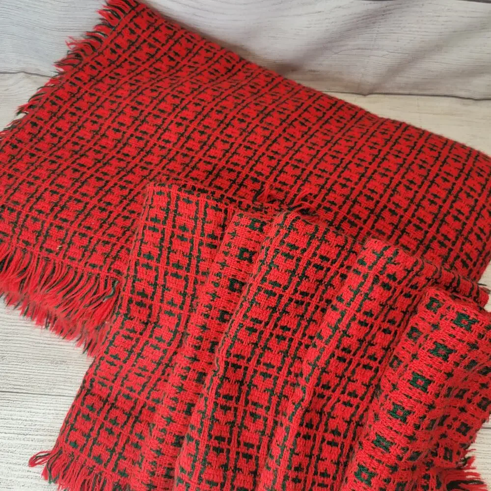 Nobrand size tablecloth
